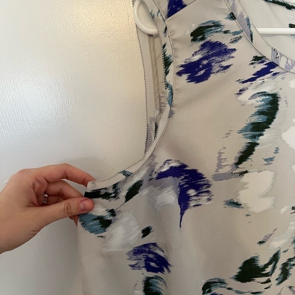 DALIA 1x Grey and Purple Floral Sleeveless Tank Blouse - Picture 6 of 12